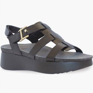 Munro Flynn Black Sandal 7W
